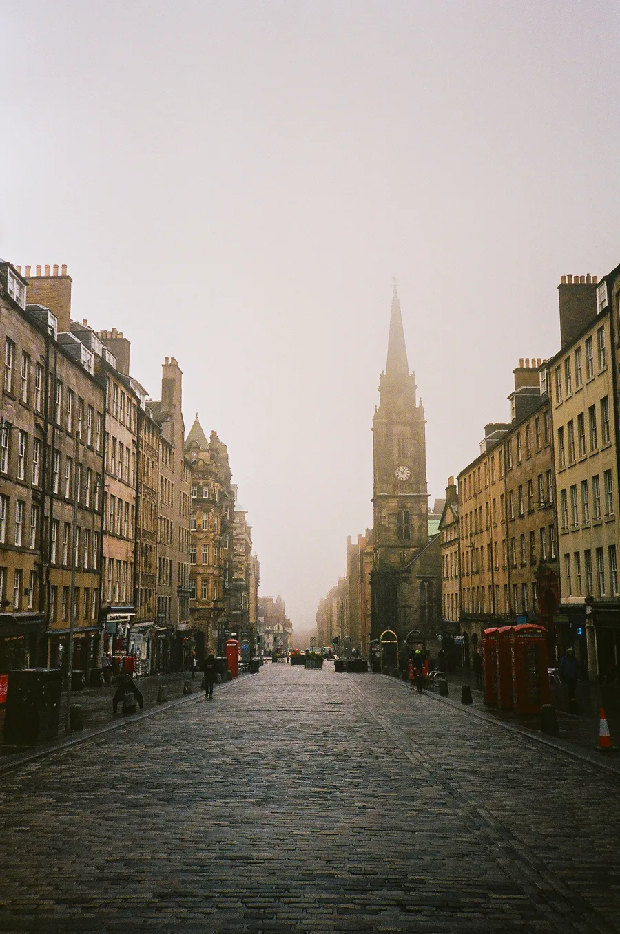 the royal mile disappearing into mist, edinburgh